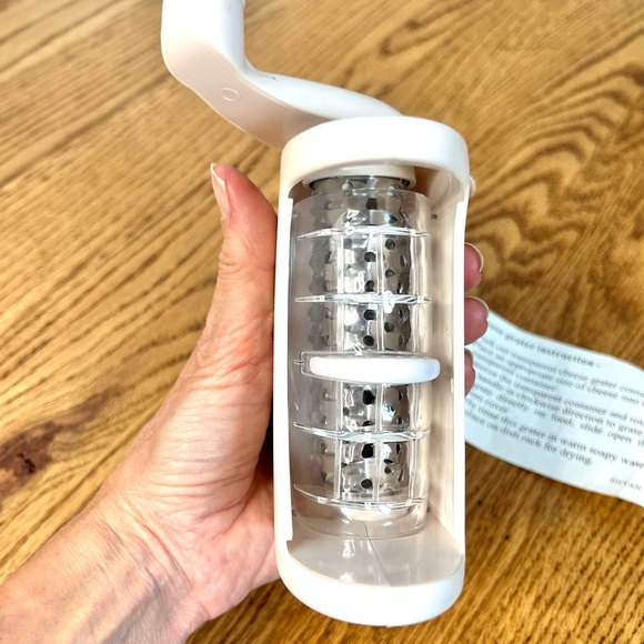Classic Rotary Handheld Cheese Grater NWT - Picture 3 of 6